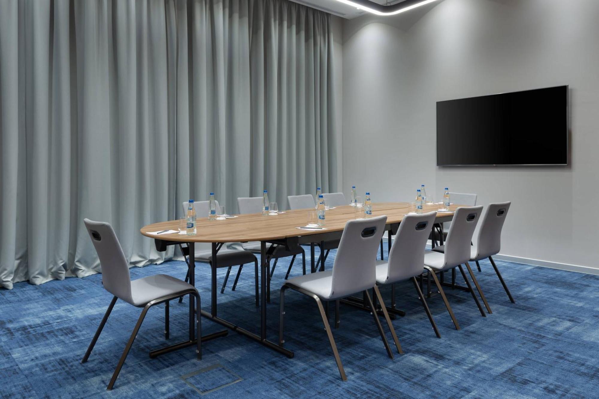 Courtyard By Marriott Bucharest Floreasca Exterior foto